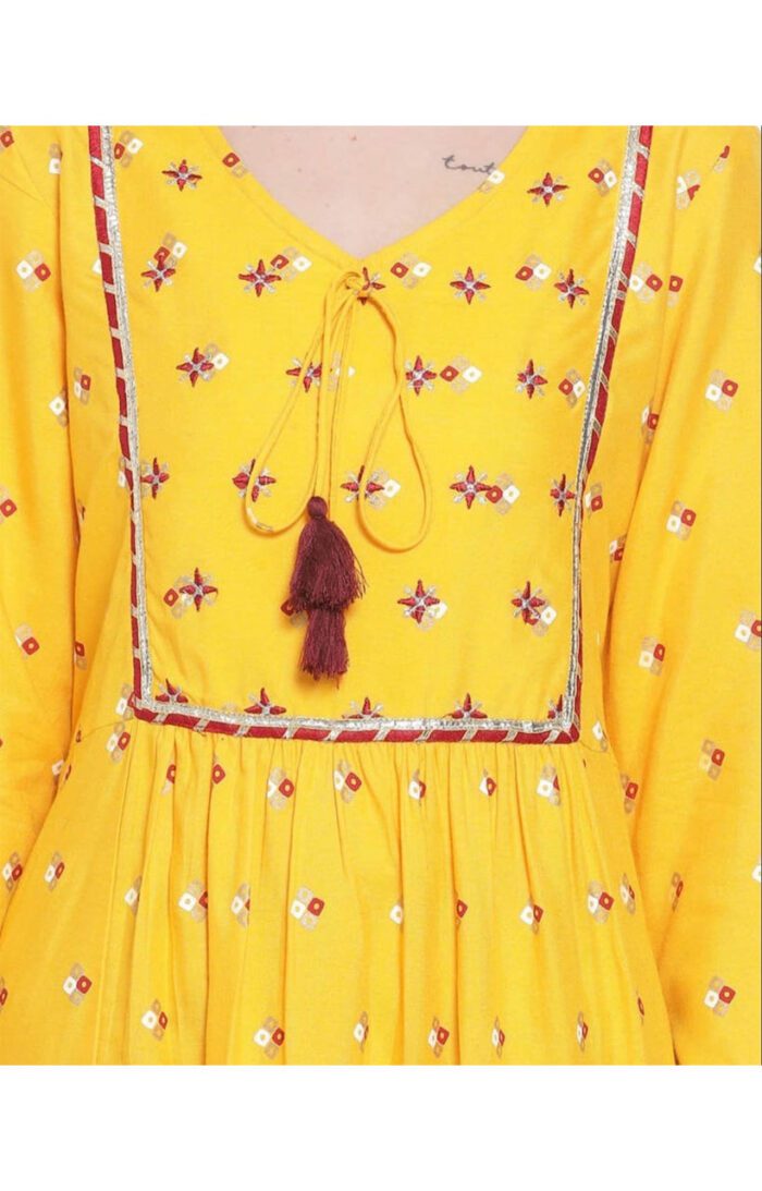 Aabta Ladies Printed Kurti (Below Knee Length) – Only Top. Fabric : Rayon Without lining. - Image 3