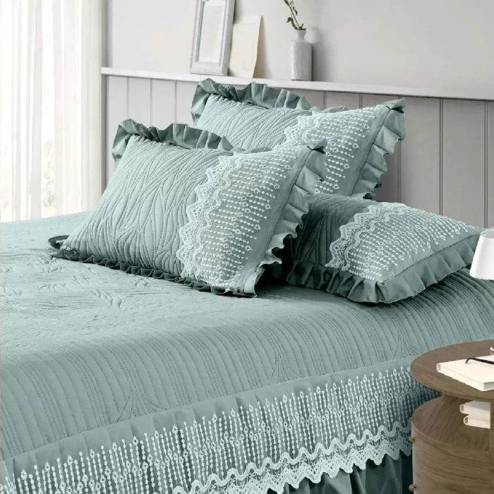 SALUTE DECOR Cotton 3-Piece Quilted King Size ( 230 cm x 250 cm ) Bedcover/Bedsheet Set with Frill, 2 Pillow Covers ( 50 cm x 75cm) , Soft, Lightweight Plus Frill