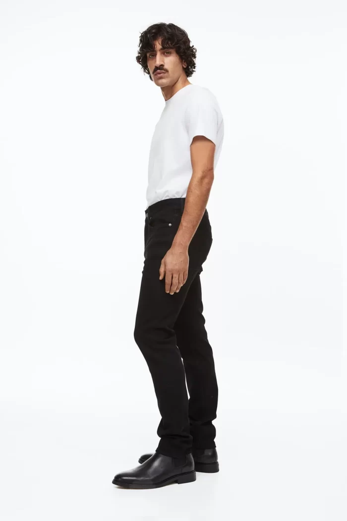 H&M Black Regular Fit Jeans in Cotton Denim with a slight stretch for good comfort - Image 2