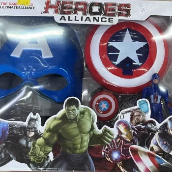 RIANZ Avengers 3 in 1 Gift-set 1 Disk Throwing Shield + 1 Mask + 1 Action Figure (CAPTAIN AMERICA)