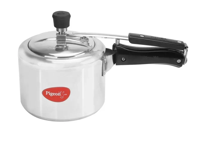 Pigeon Classic Calida Induction Base Aluminium Pressure Cooker with Outer Lid, 3 litres, Silver