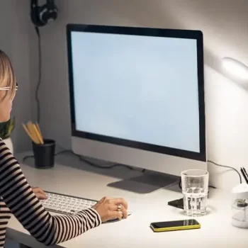 Rechargeable Touch Control LED Table Study lamp with Pen Holder, Mobile Holder & Storage Drawer. - Image 5