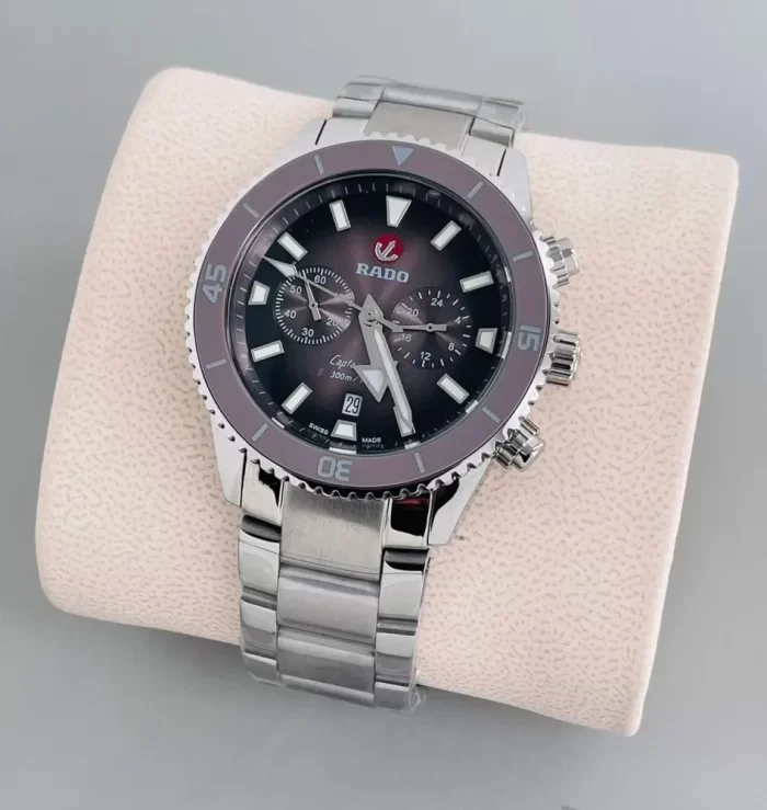 Rado Captain Cook