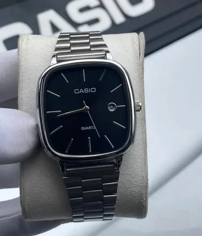 Quartz Classic watch