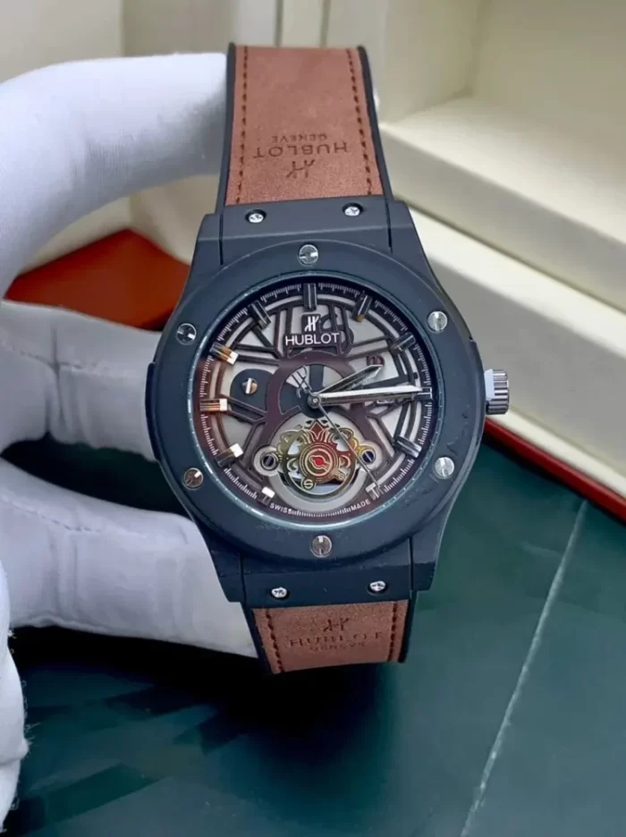 Hublot Leather Strap Unisex Brown Watch HB04 - Image 2