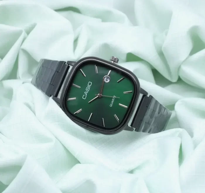 Green Dial Watch - Quartz Classic Watch For Men & Women Green & Black