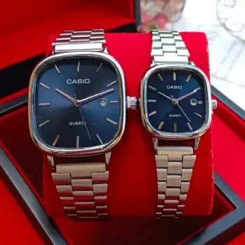 couple watches