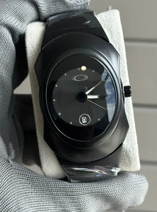 oakley timebomb watch